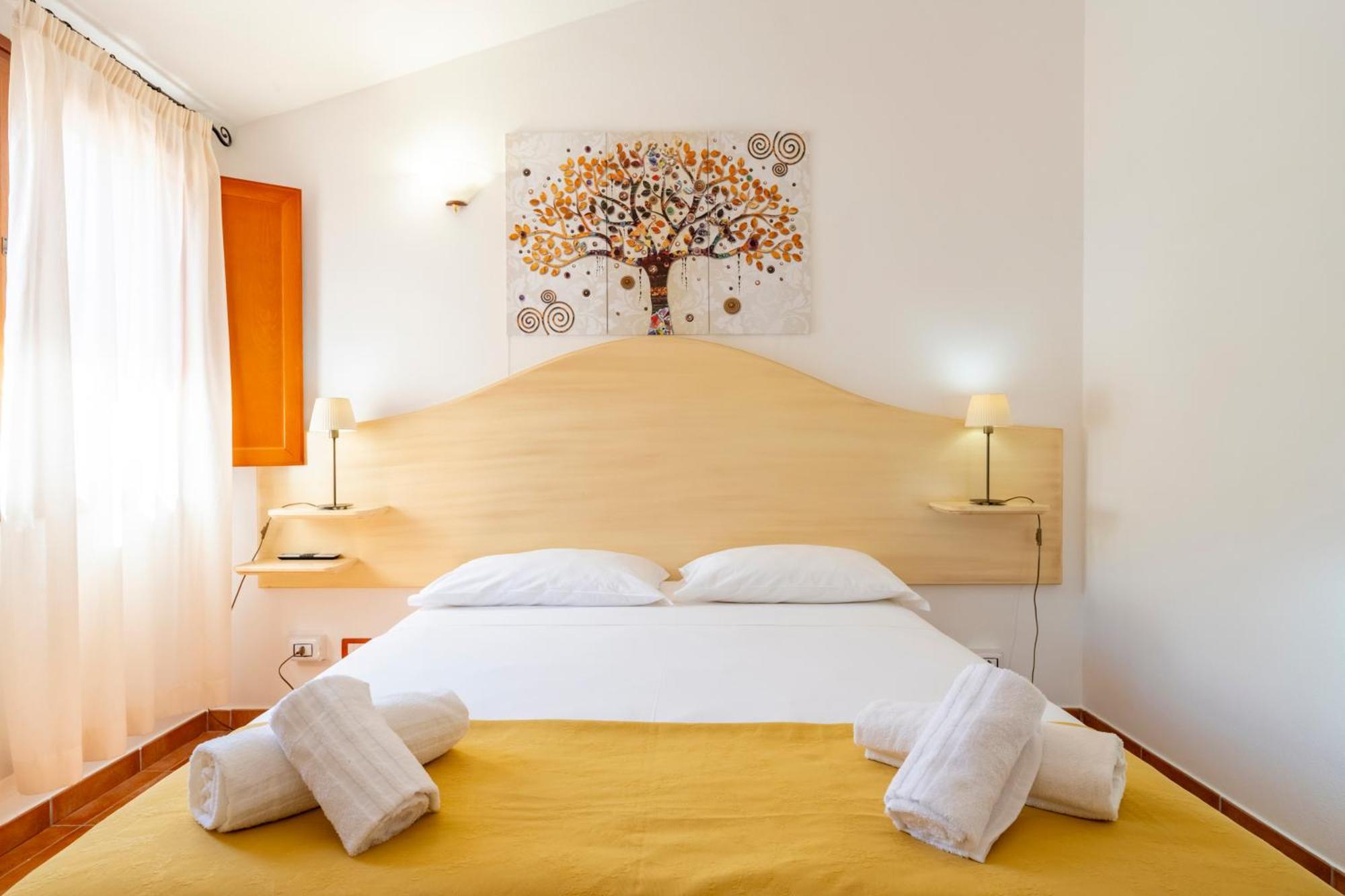 Hotel Marie Claire Ланузей Екстер'єр фото