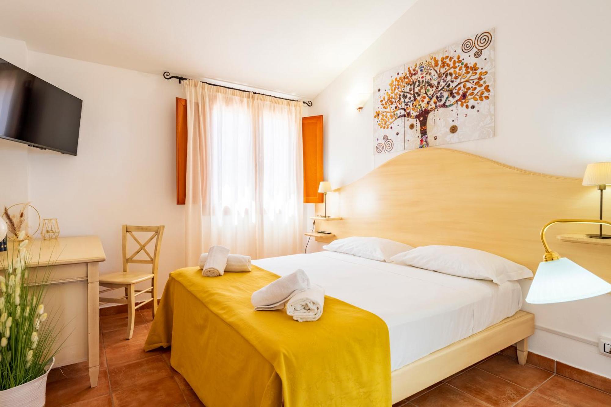 Hotel Marie Claire Ланузей Екстер'єр фото