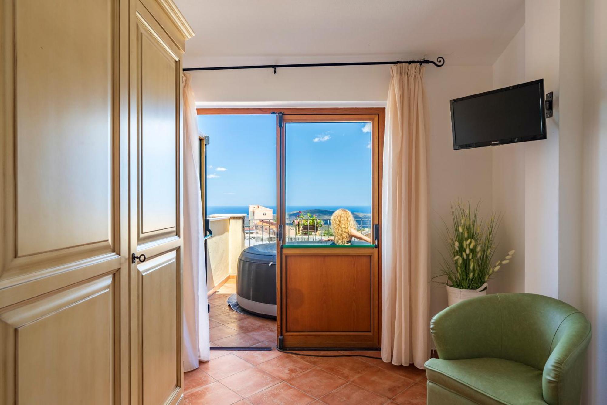 Hotel Marie Claire Ланузей Екстер'єр фото